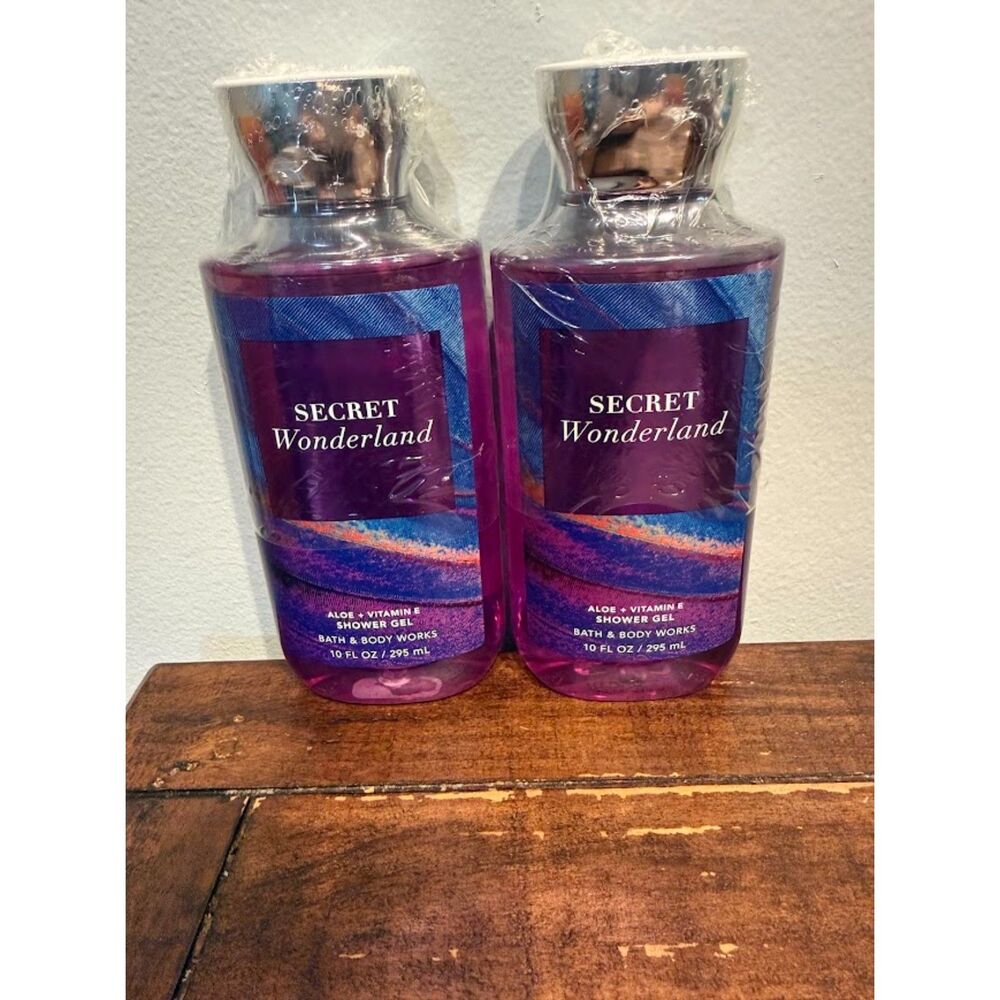 Bath & Body Works Secret Wonderland Aloe & Vitamin E Shower Gel 2 pack